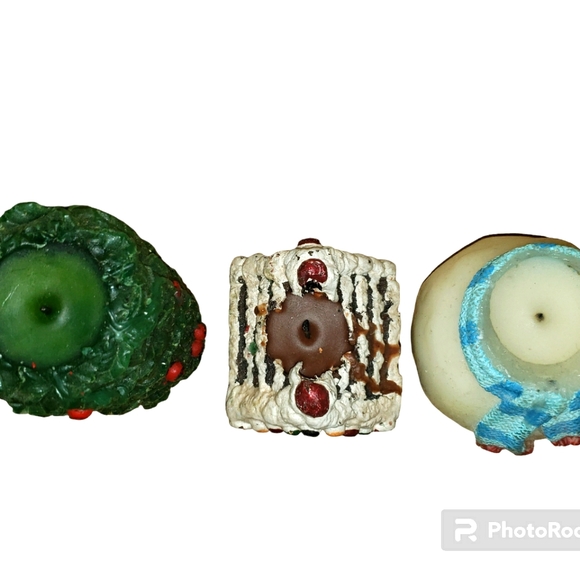 NWOT Kohl's Christmas Themed Candles Set - Picture 5 of 16